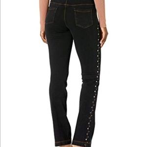 NWT JEANS by Lyssé, 🌟 pull-on style!